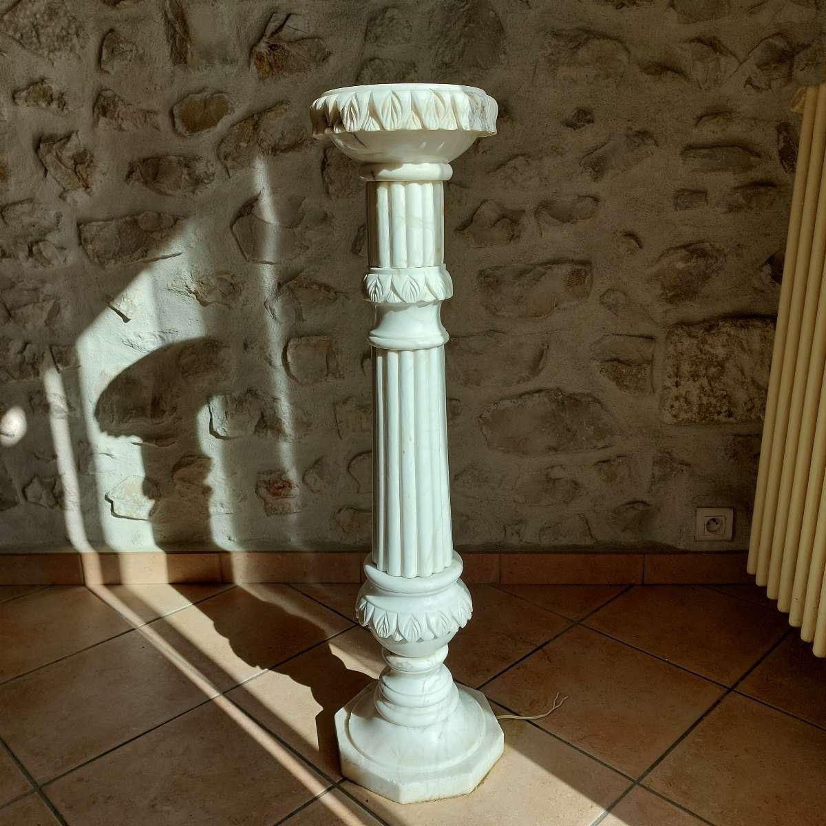colonne sellette en albâtre